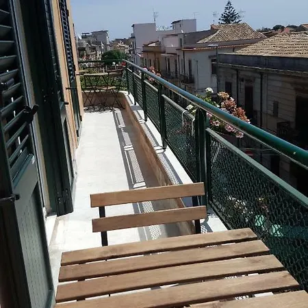 Casa Meme Casa de Férias Mondello